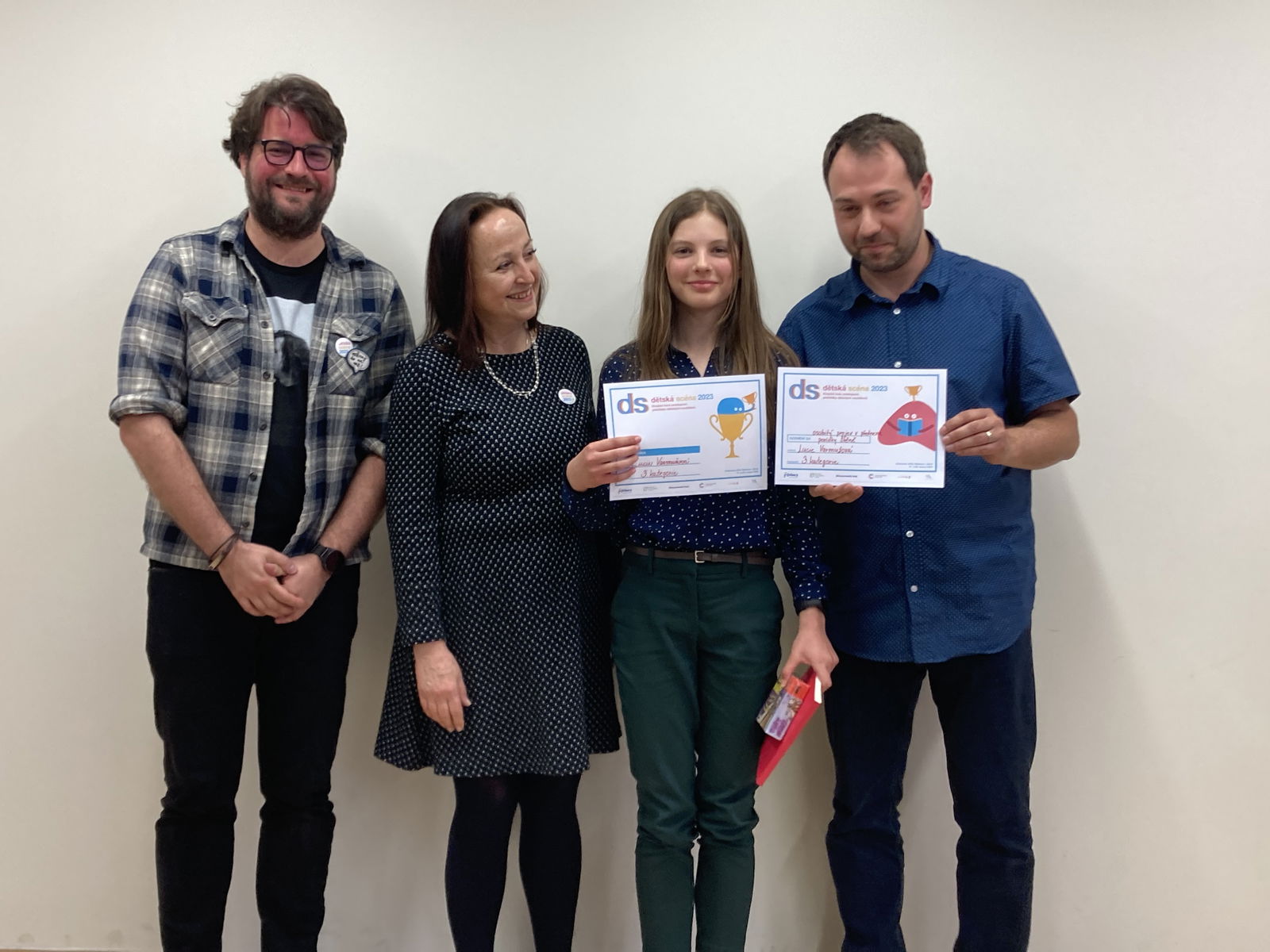 3E59A9EF-6914-41F3-A2B8-264923ECEE7A