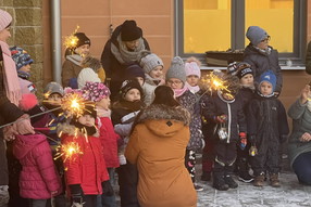 F08C7C40-1C8B-48C9-81E4-3FBA23196547