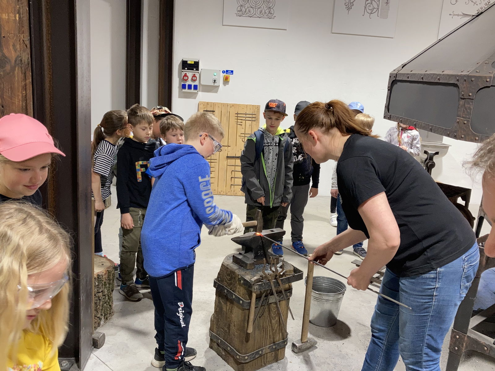 B1B4424B-713F-410D-BC25-DF999824C5F4