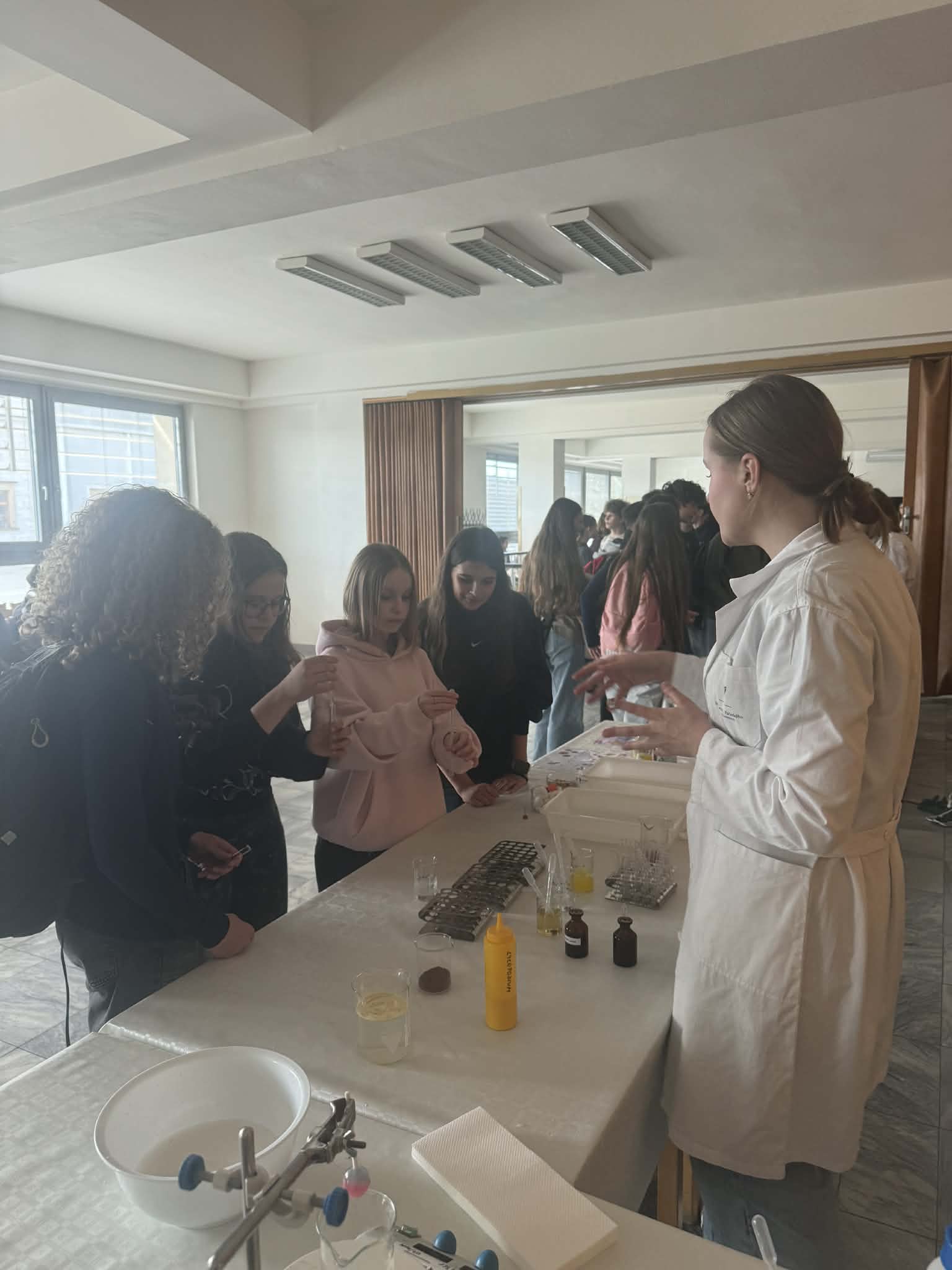 bc69b365-c3c6-48f2-bb6f-3b92c3c92395