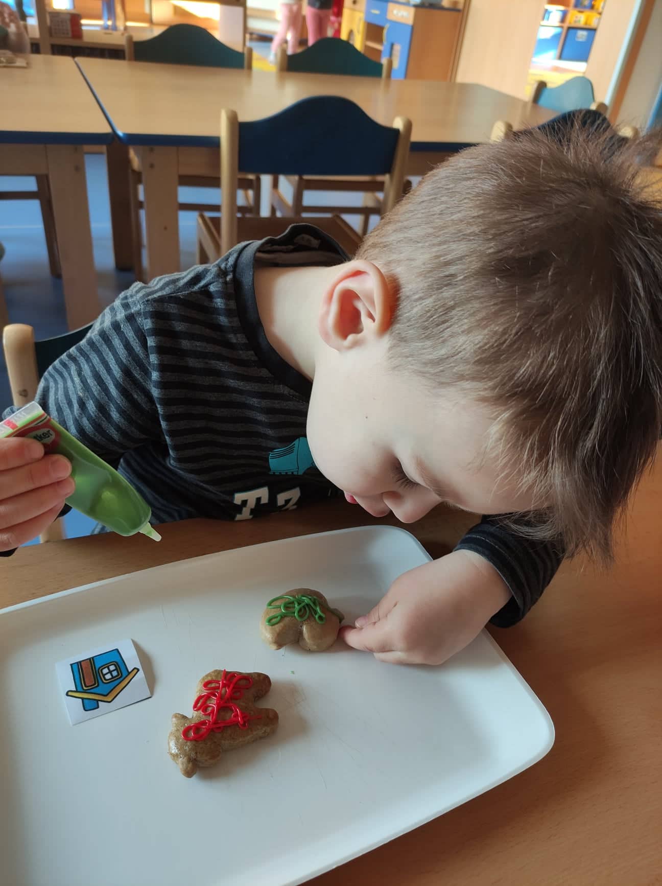 278117560_1115872575920262_2757557255151632083_n