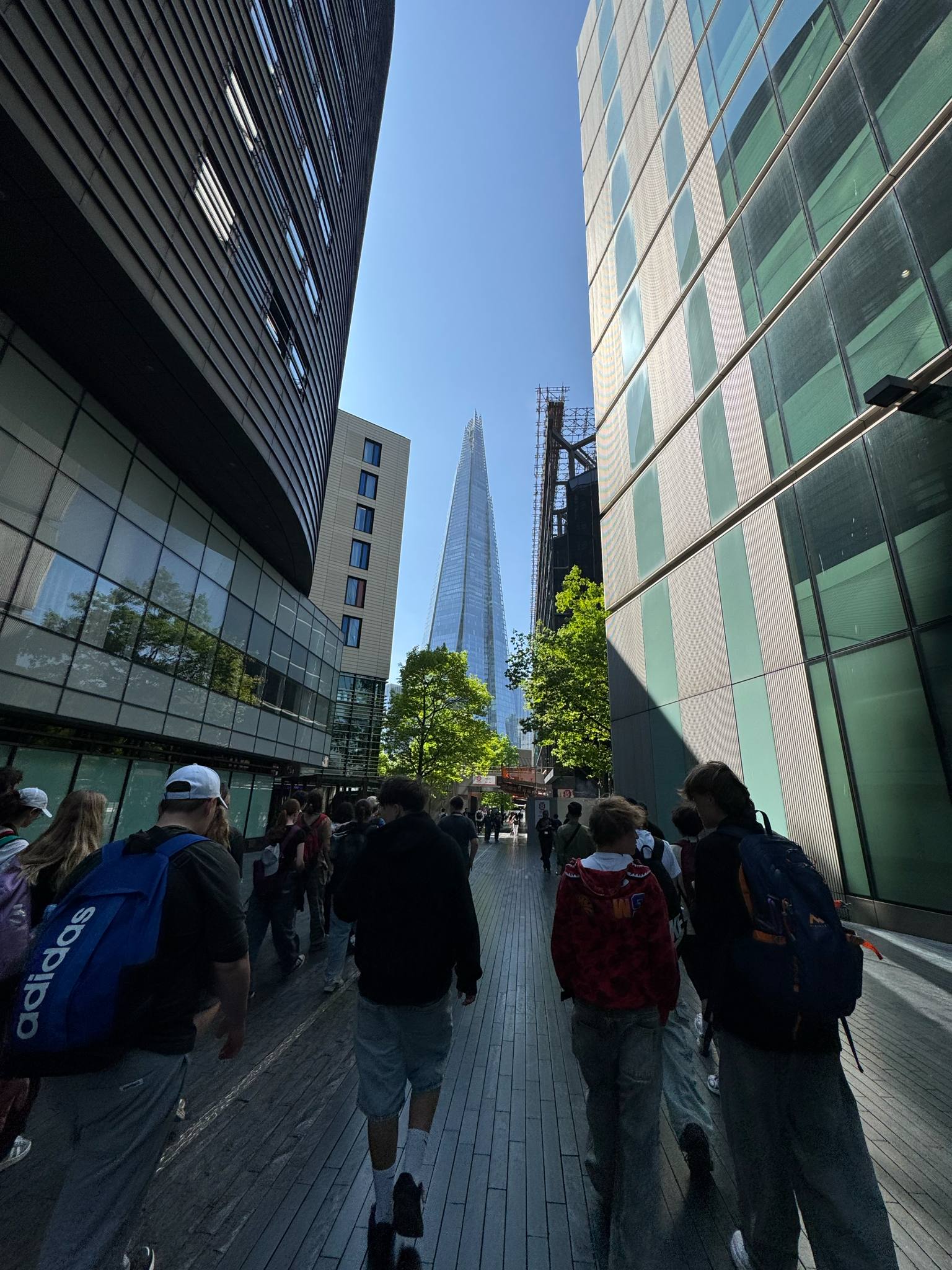 0f6df2fe-810c-4b23-bae7-3006e572e649