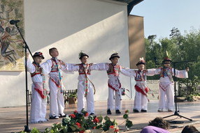 56E3449C-1467-49F4-99CC-7EBB3B07F1D8