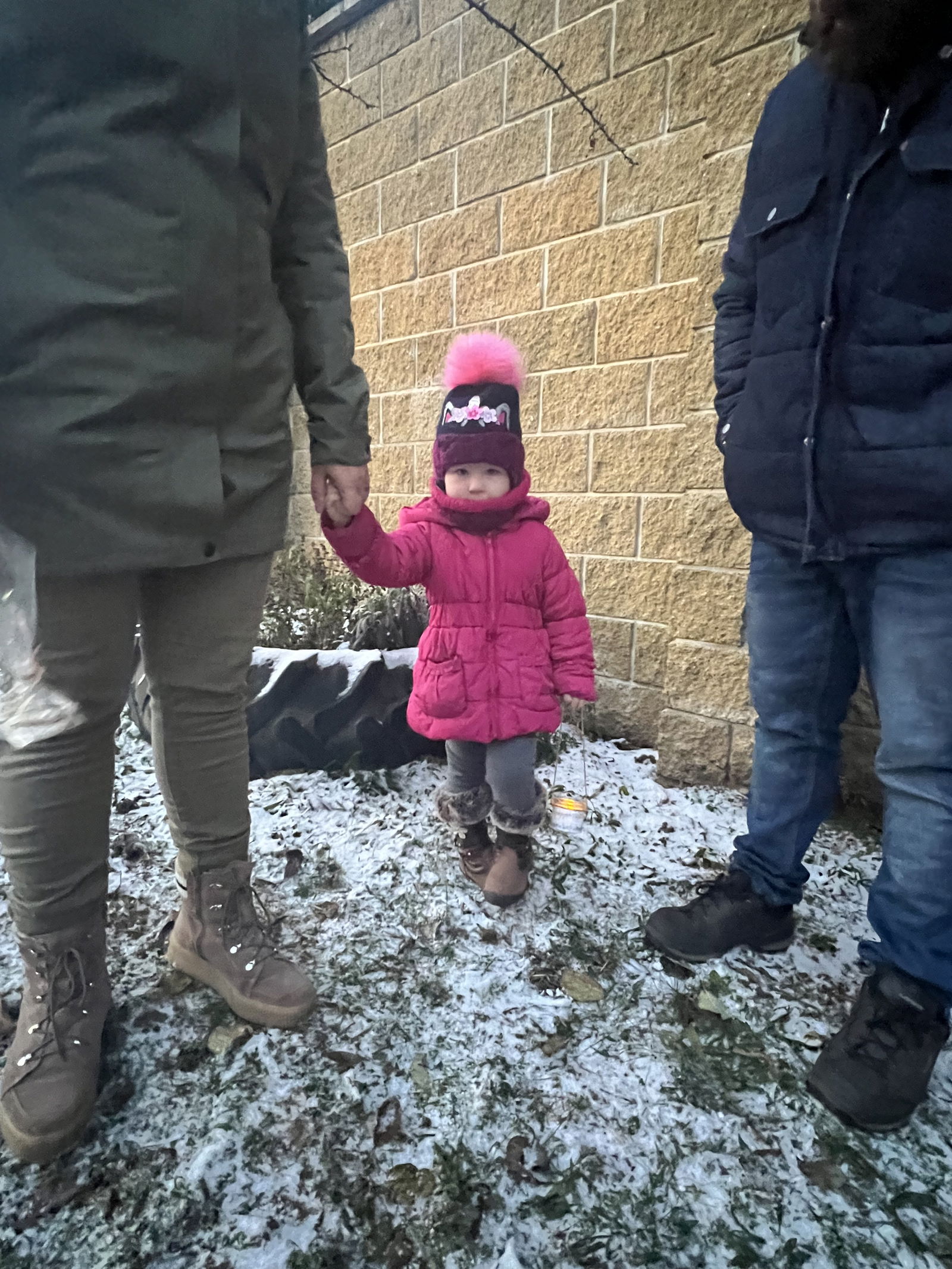 82B02E6B-D16D-4D83-B4F9-8758751570F5