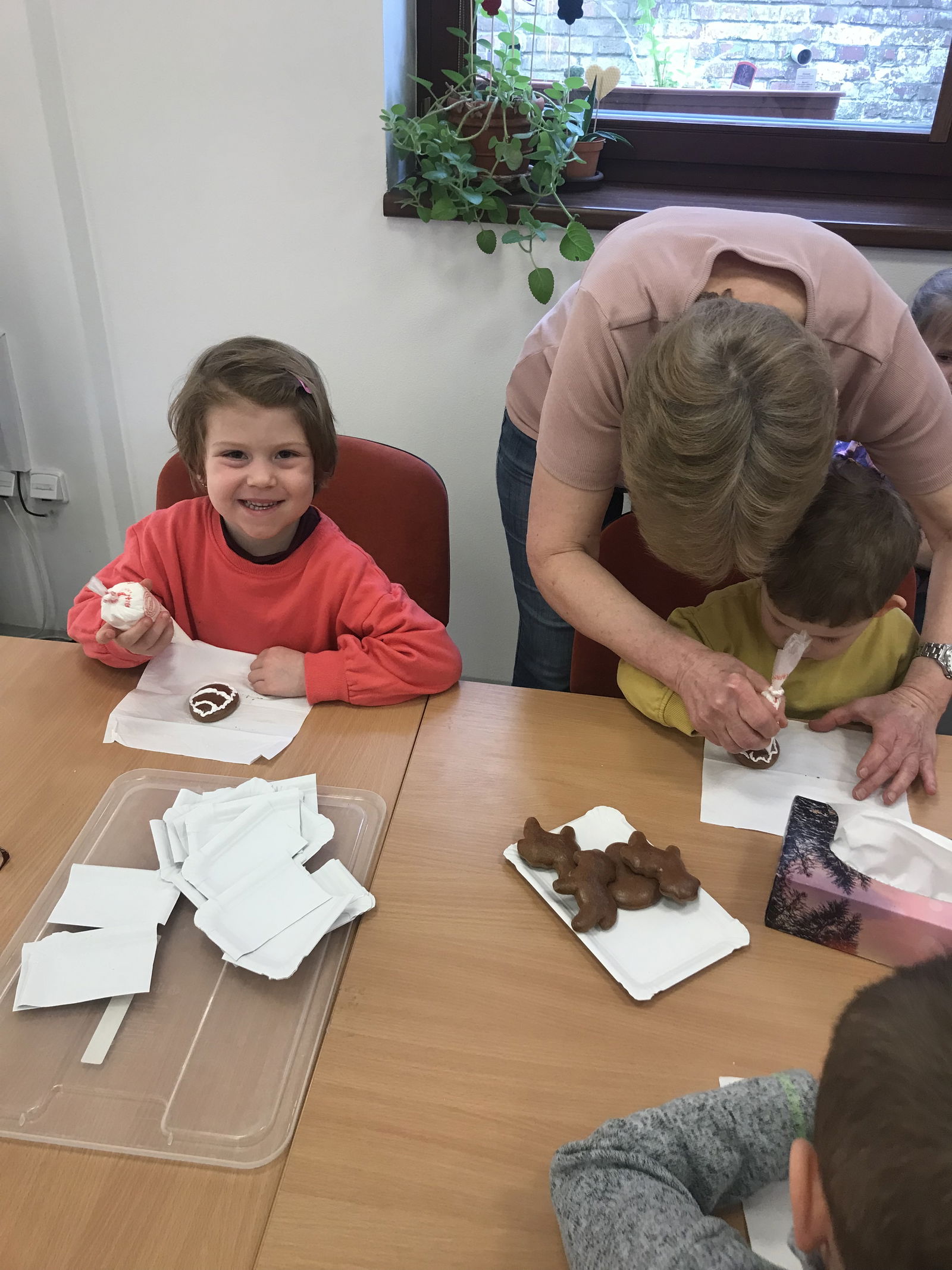 557D9267-99E6-4EF9-9247-2018565D9ADA