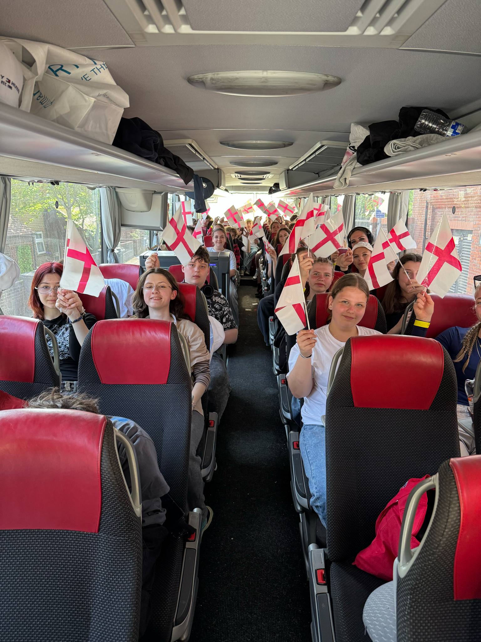 cb496bdc-d6df-439d-a604-72e9713598cf