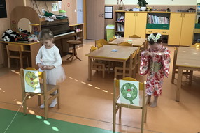 EE24F64B-55FA-4C63-9770-4B1F2BF449F5