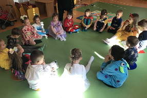 AB6D0905-E103-416C-9615-B1C4B4598171