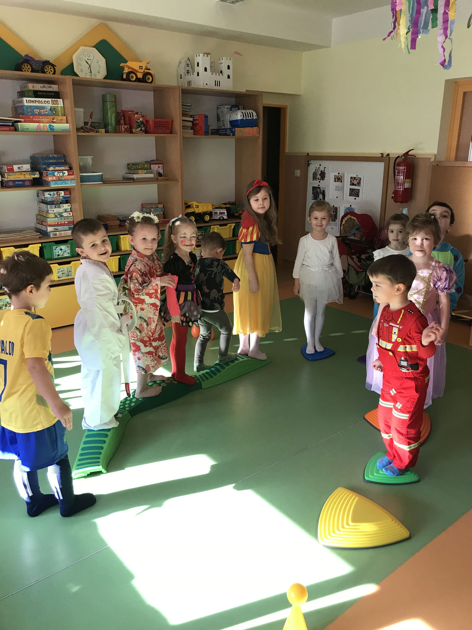 59518F8E-E4B8-4A7B-BD1C-5A8A95C42F6D