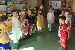 59518F8E-E4B8-4A7B-BD1C-5A8A95C42F6D