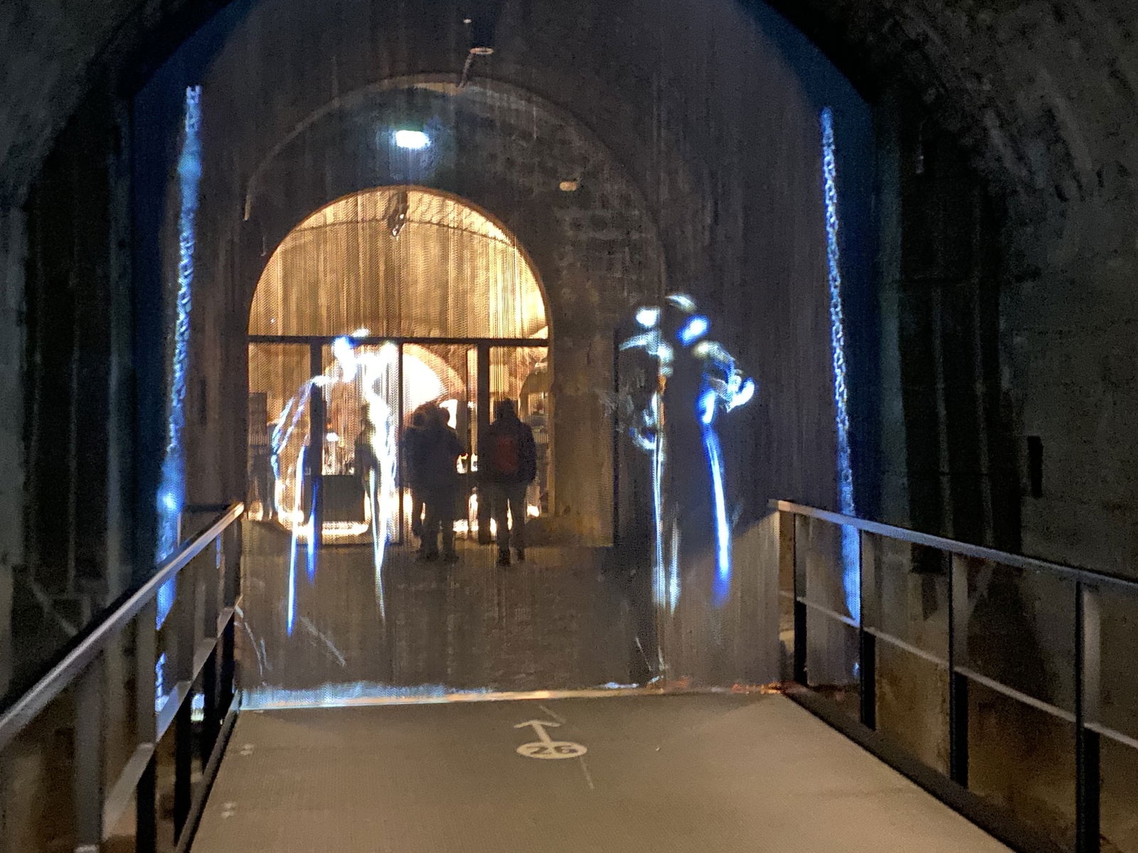 4A90F4D2-05DB-459D-ABA1-67664917876B