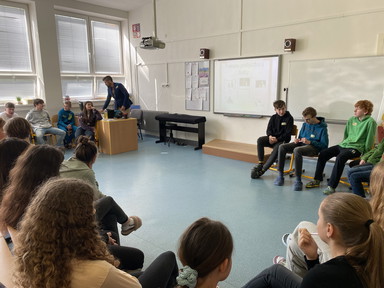 8B61F144-718D-435E-9496-6ED0757C25A9