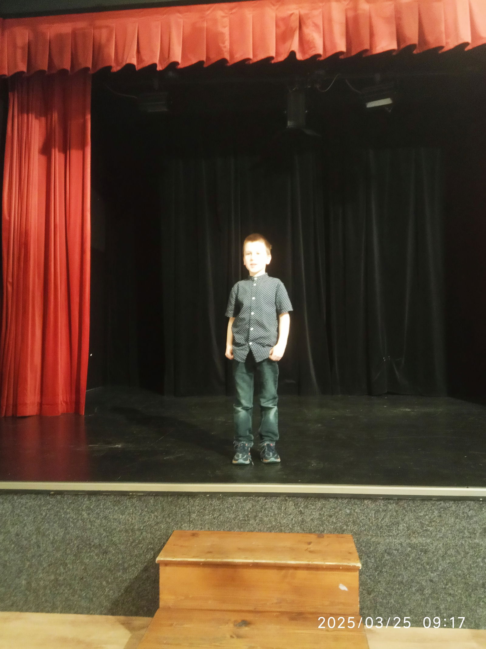 2025-03-28_09-26-15_660