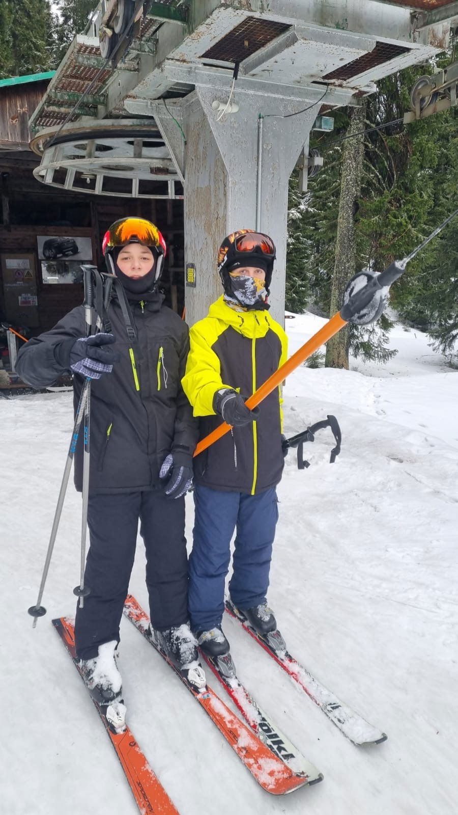 0a5e2ec9-1e1b-43df-b5c8-ff20b40499d0