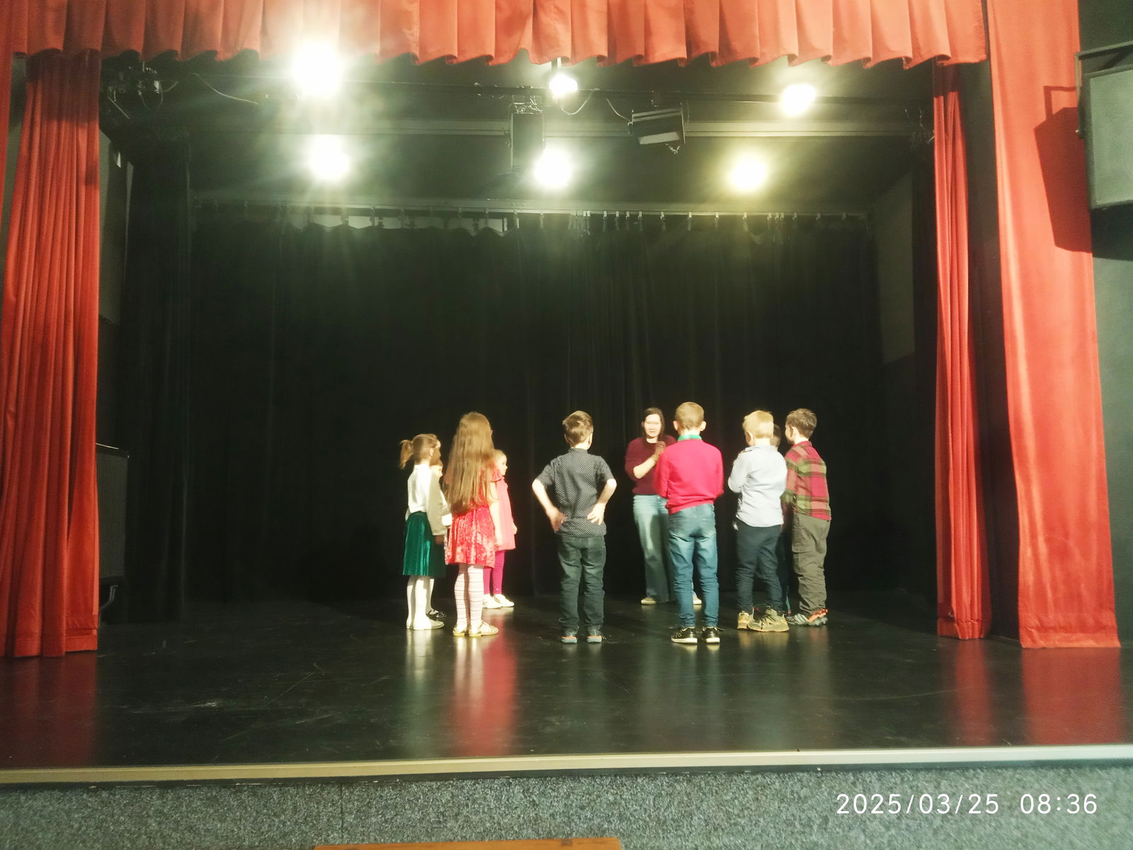 2025-03-28_09-25-22_436