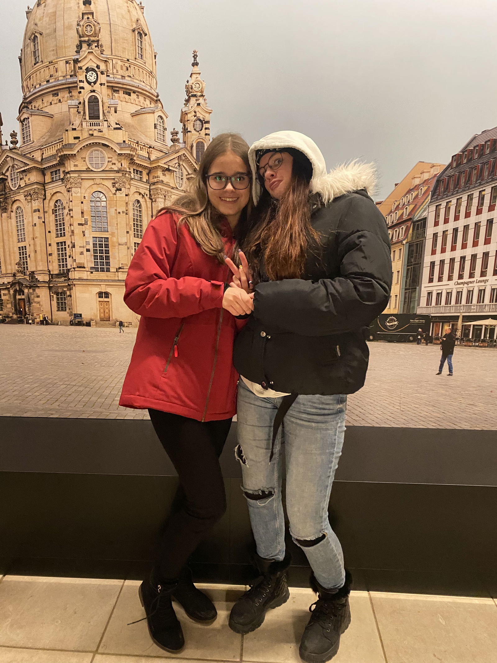 1FB4E5B6-028B-4791-B8FE-CB0CB294D2F9