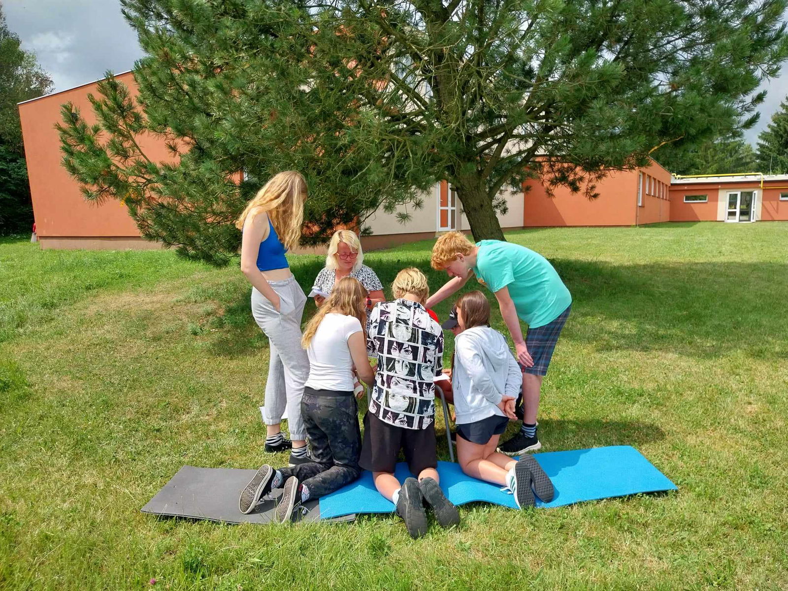 356181037_596950215921436_4711084802364848710_n