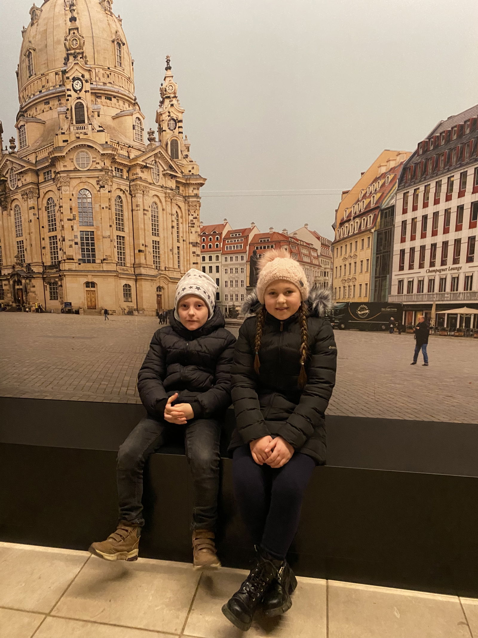 D3A70BC1-B91C-4C84-B98F-4582834D8D7C