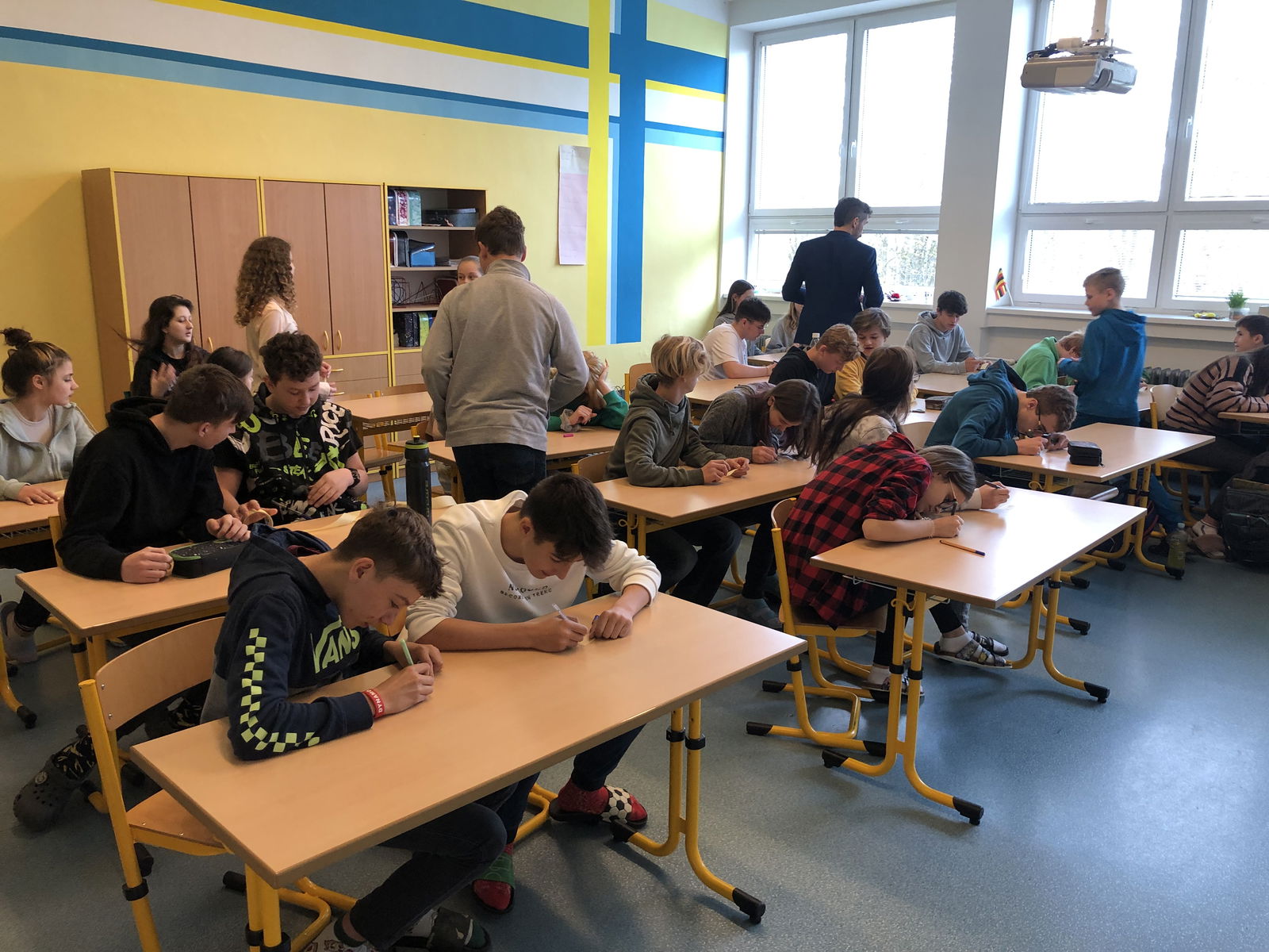 D0BD61B2-B605-420F-9E2C-B80A1FE4B1B7