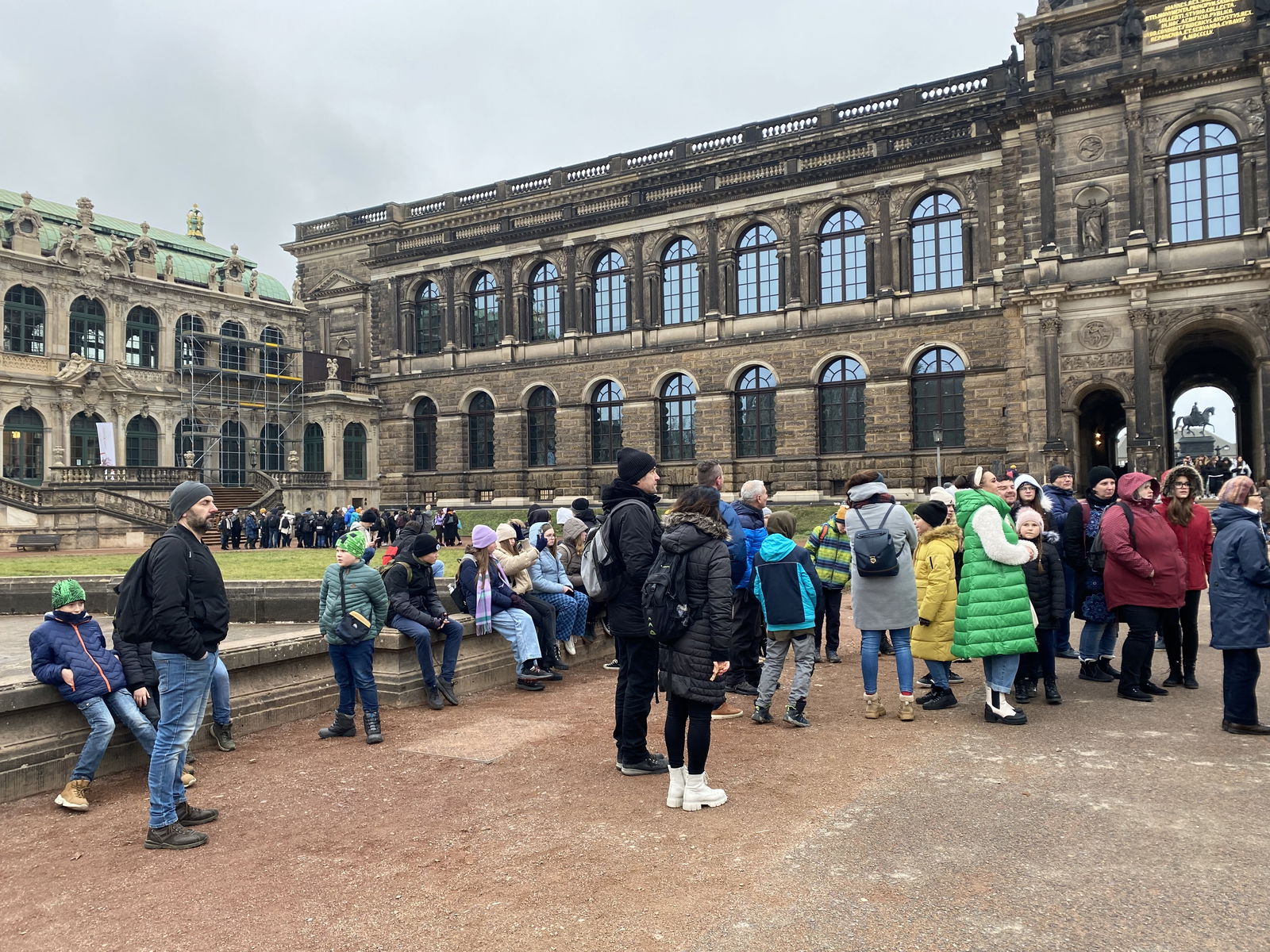 E0A863FC-70AF-408B-A4DC-F188B38B190A