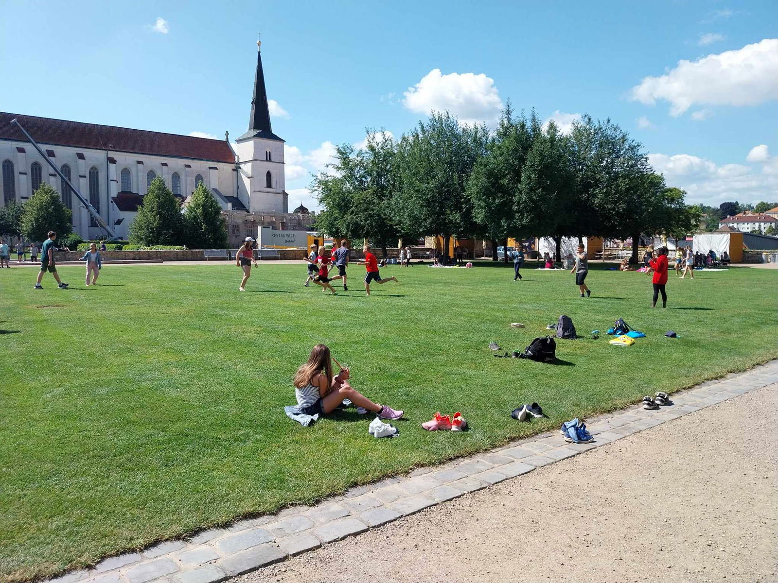 355696268_1708664179645383_5199249981380075792_n