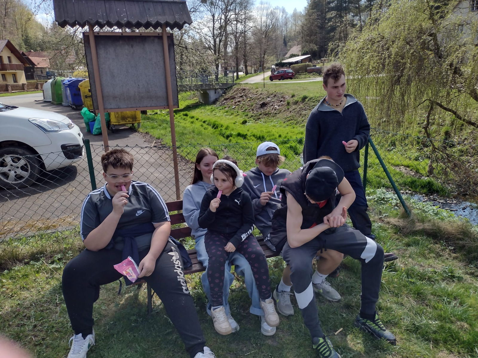 5c6efd39-a11a-4f2e-b7de-901cd7ceda4c