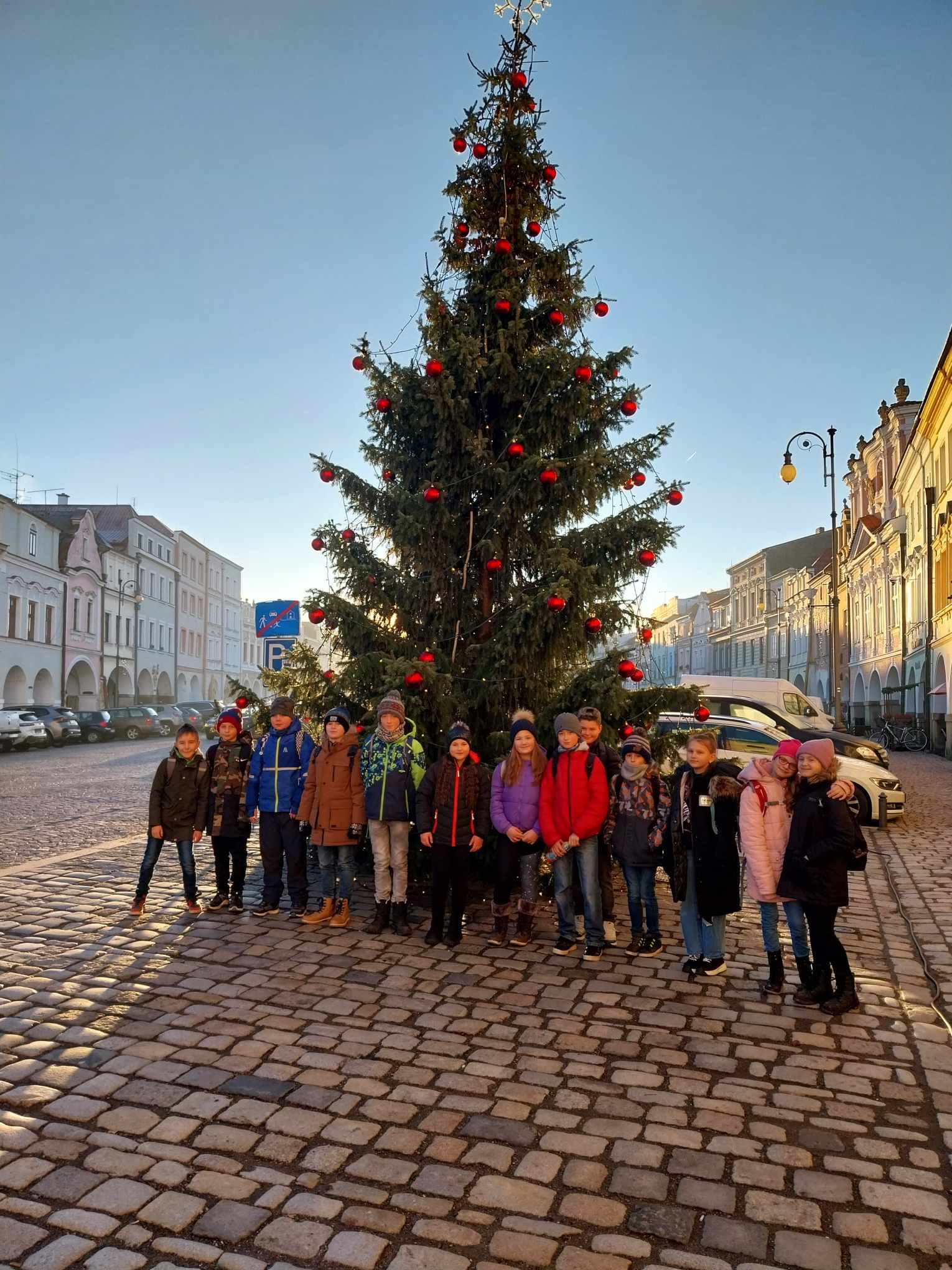 385525623_891209842544600_5570492664966201_n